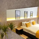 Otel Dugi *