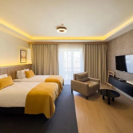 Hotel Dugi *