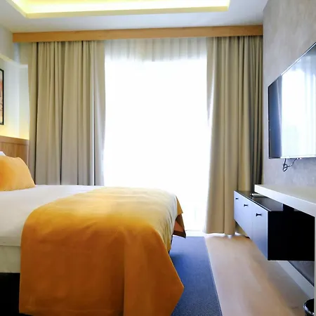 Hotel Dugi *