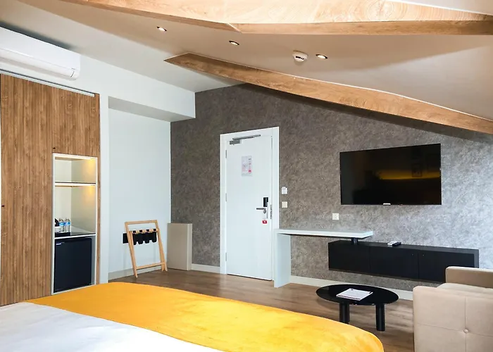 Dugi * اسطنبول